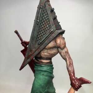 Figura Pyramid Head (Silent Hill) 25 cm