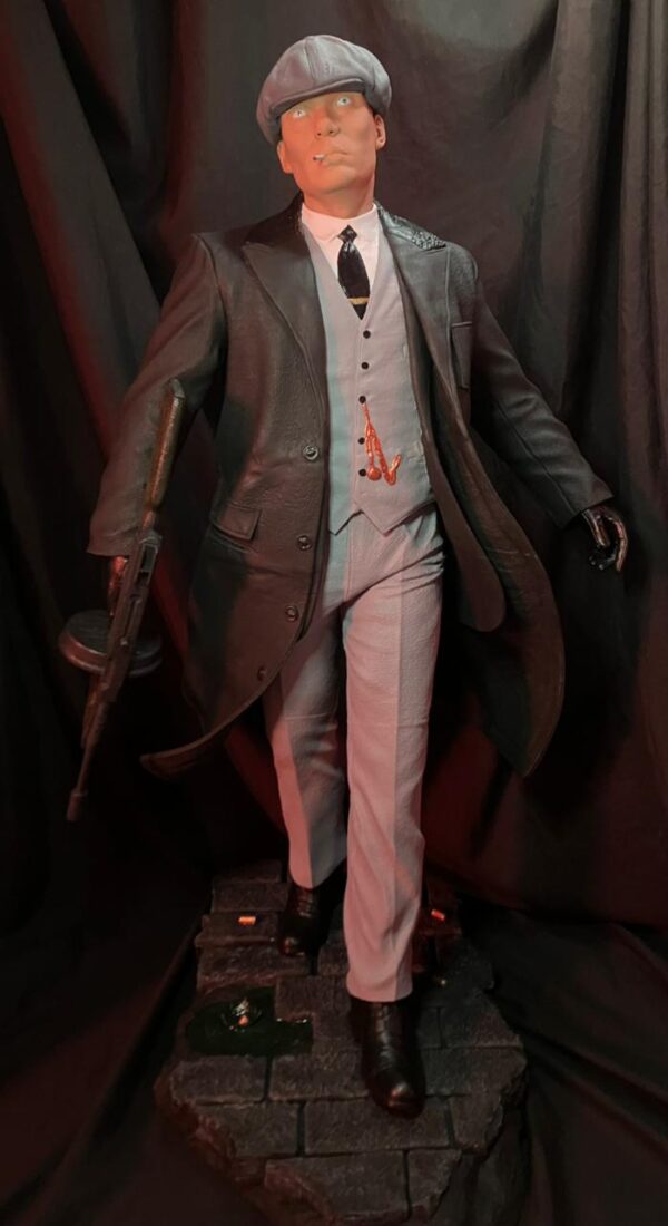 Figura de Tommy Shelby 80 cm